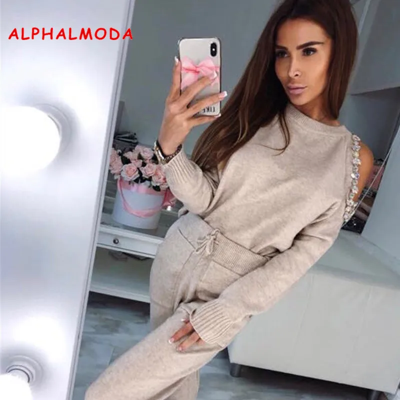 ALPHALMODA 2019 Новый женский стильный свитер с кристаллами и цепочкой на плечах + штаны