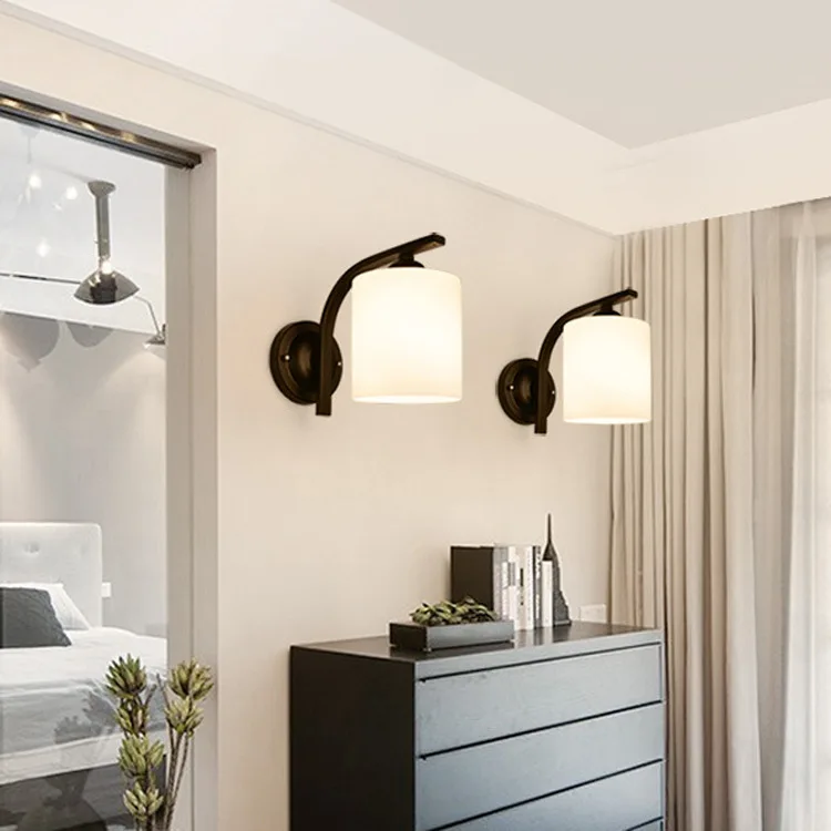 Европейская гостевая комната прикроватная стеклянная настенная лампа простой