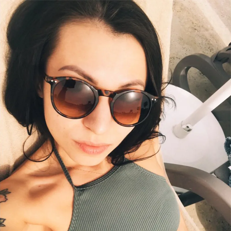 

Ladies Sunglasses Brand Unisex Vintage Sun Glasses High Quality Women Men Gafas Lentes De Sol Mujer Lunette Soleil Femme UV400
