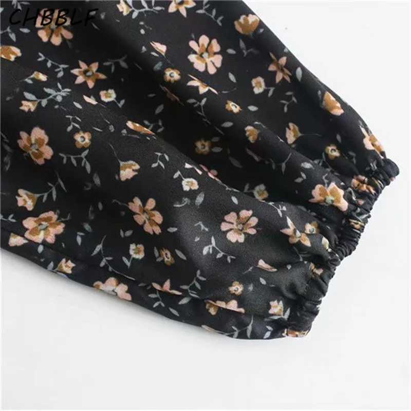 Платье-миди с цветочным принтом V-образным вырезом и длинным рукавом | Женская