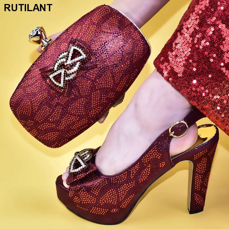 Вечерние женские туфли и сумочка в комплекте со стразами Комплект из туфель