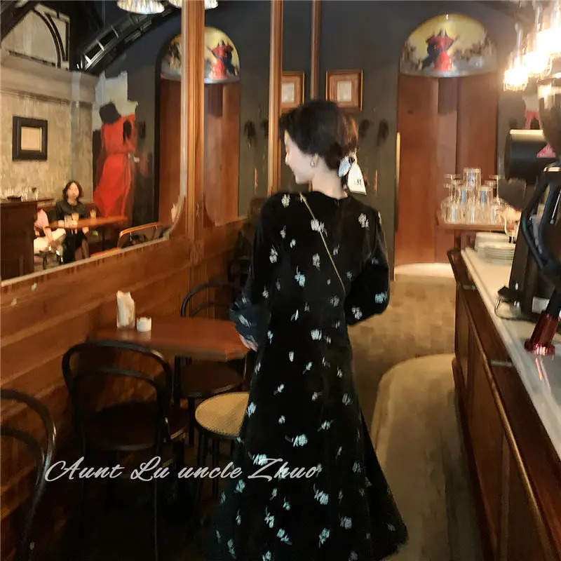 Элегантное платье женское осенне-зимнее черное в Корейском стиле пэчворк