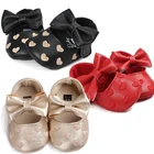 Новый Рождественский наряд для девочек; Кожаные туфли; Детские кожаные леггинсы для девочек; Для маленьких девочек; Мокасины; Туфли на плоской подошве с бантом и вышивкой Детские От 0 до 2 лет