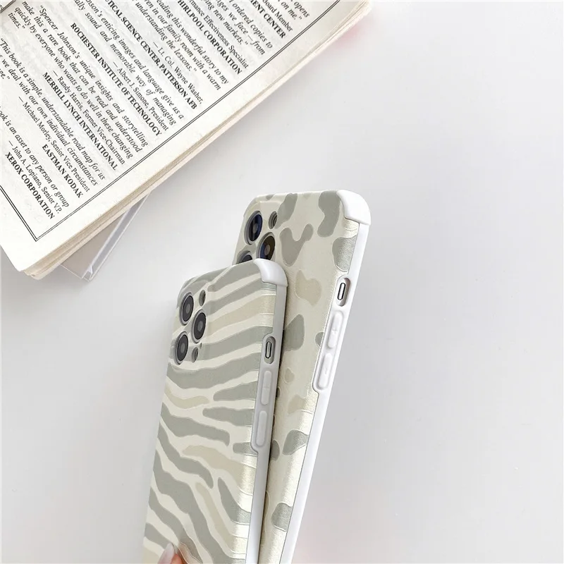 

For iPhone 12 11 Pro Max Cases Funny Stripe Pattern Phone Case For iPhone X XR XS Max 7 8 Plus Back Cover