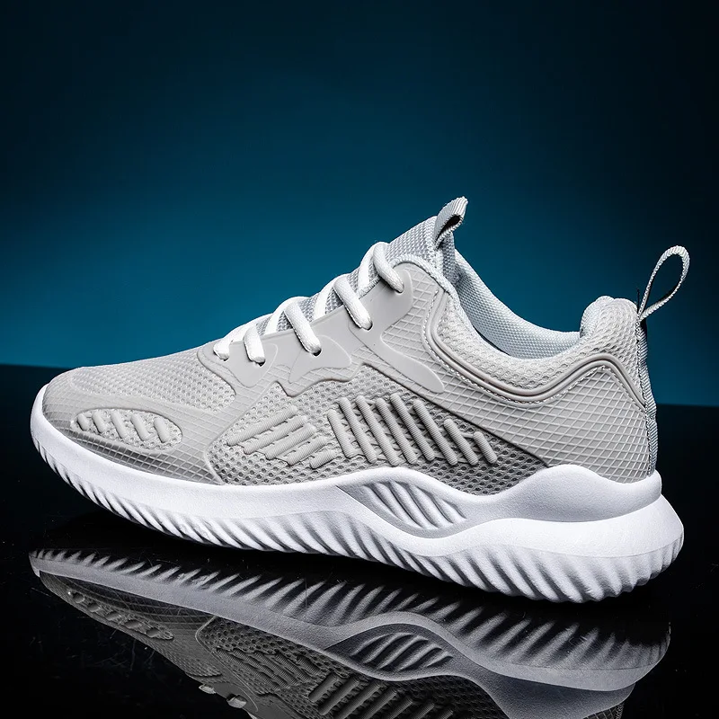 

New Leisure Travel Shoes Comfortable Breathable Mesh Low-top Lace-up Shoe Outdoor Running Sports Sneakers Male