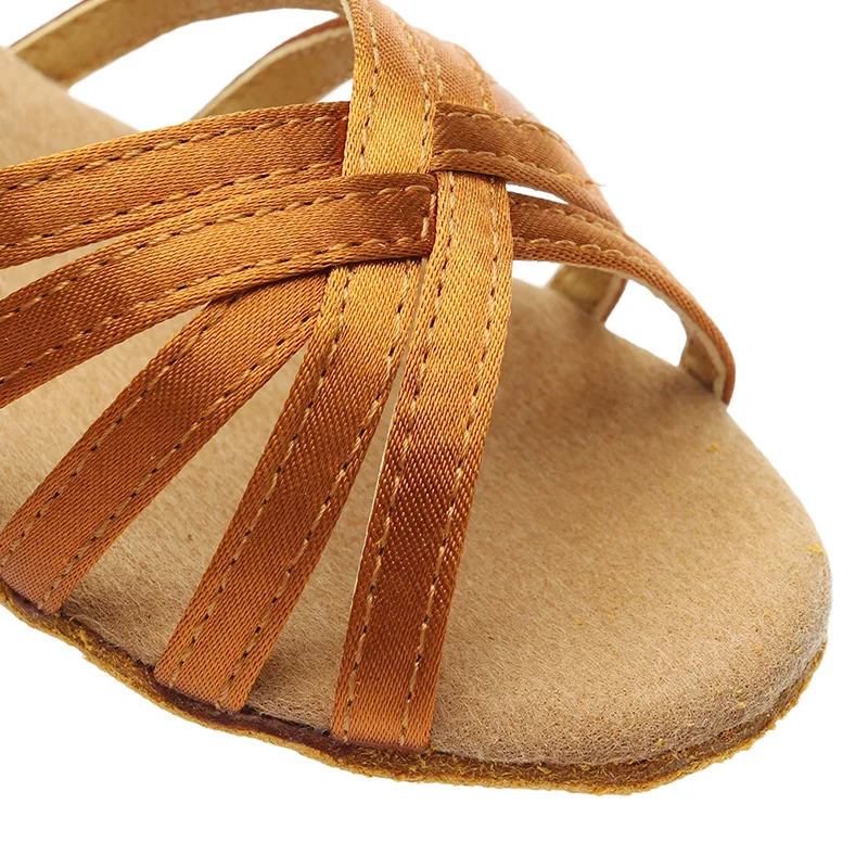 

New Children's Latin Dance Shoes Girls Kids Soft Sole Low-heel 3.5cm Women Children Tango Salsa Ballroom Dancing Shoes Wholesale