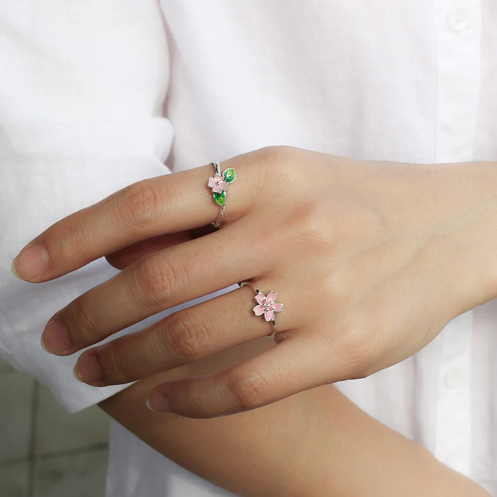 Женское кольцо из серебра 925 пробы с зелеными листьями|Кольца| |