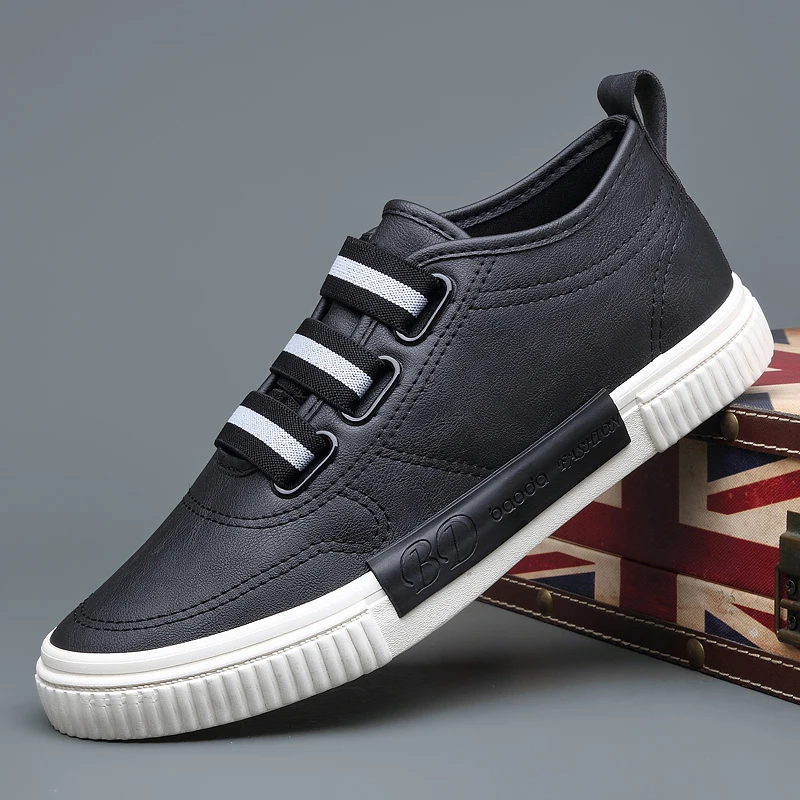 Новые весенние мужские кроссовки на вулканизированной подошве Эластичные
