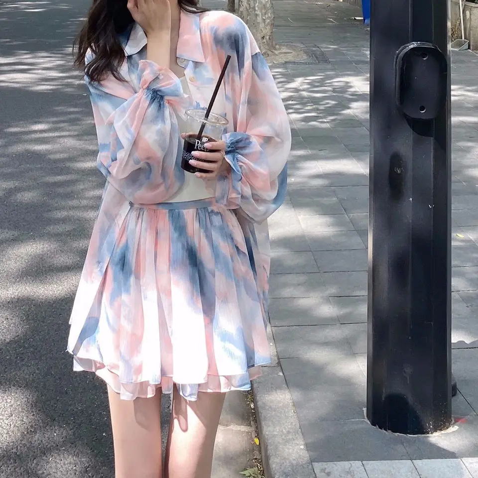 

Suit Women's New Summer Tie Dye Long Sleeve Sunscreen Chiffon Shirt Skirt Two Piece Foreign Style Short Skirt
