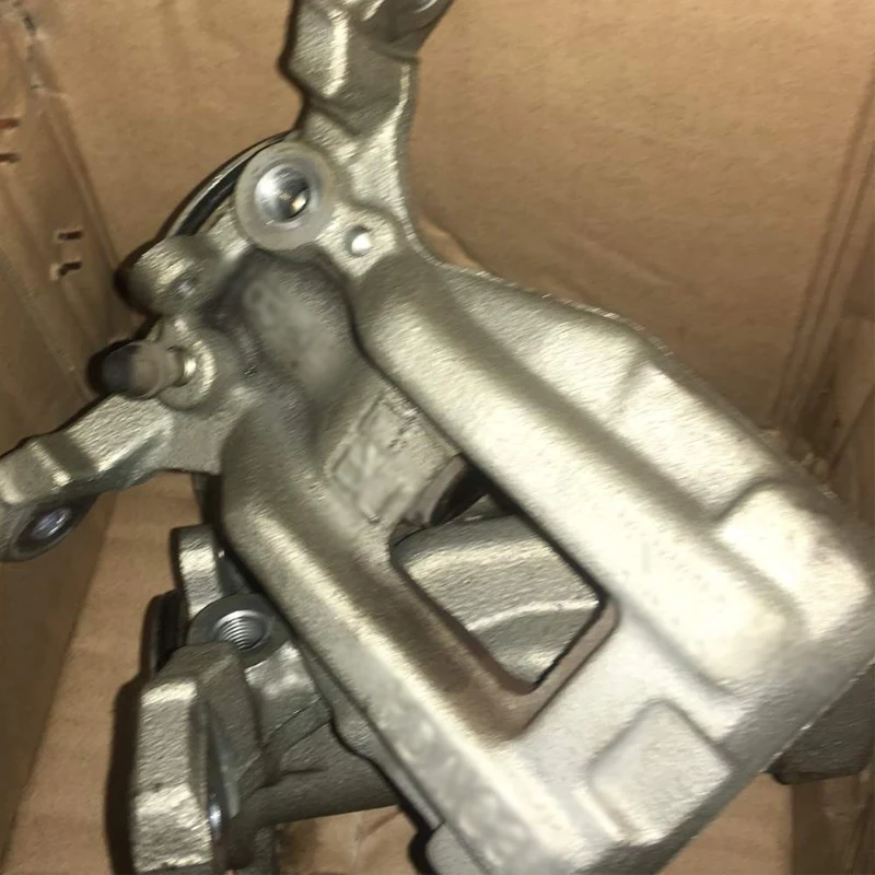 

CAR Suction Pipe Bracket 2015-2017le xu srx fuel suction pipe bracket No. 1 suction pipe bracket