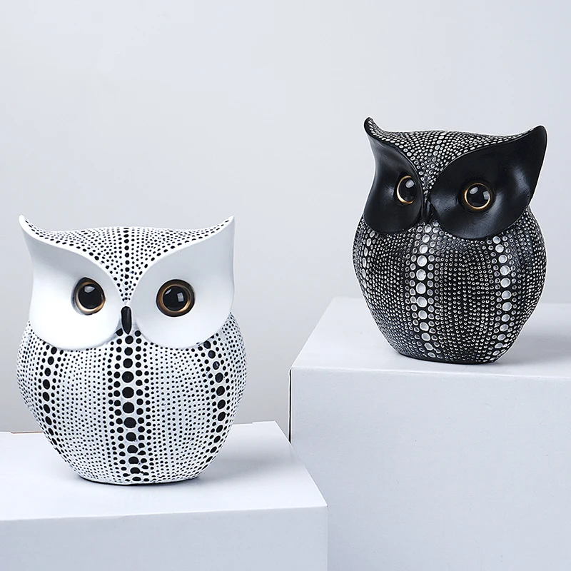 Cute owl decoration Nordic style resin crafts miniature figurines home decoration living room bedroom office decoration