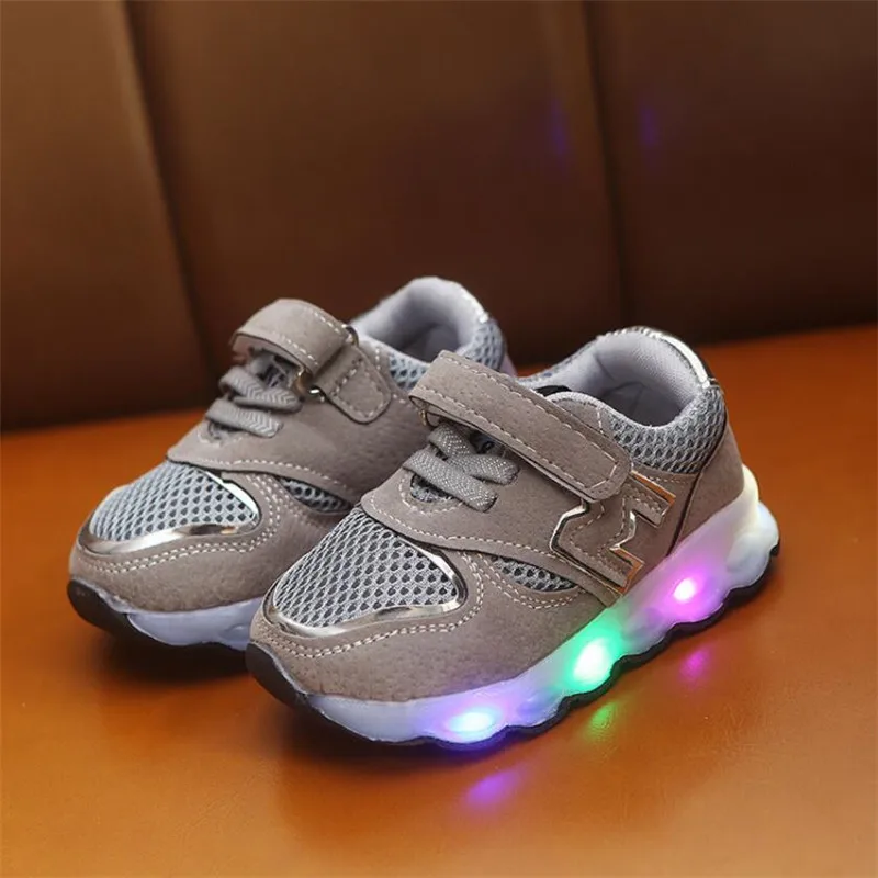 2020 Брендовая детская светящаяся обувь спортивная для мальчиков и девочек модные
