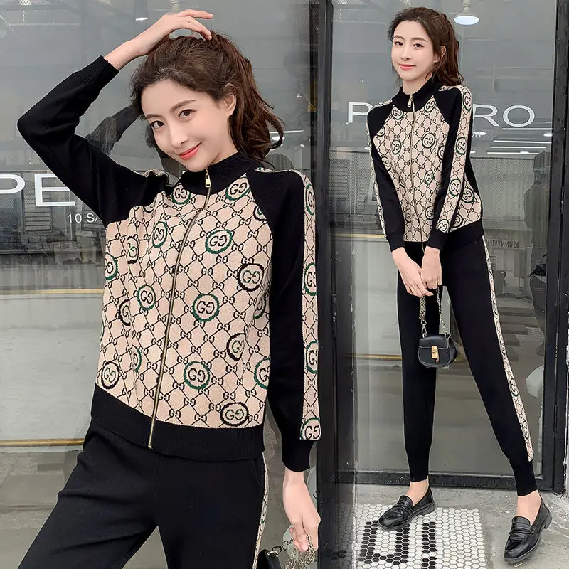 

Autumn and Winter 2021 New Fashion Suit Women's High Quality Color Matching Leisure Two Piece Set