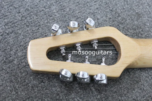 Деловая электрогитара с сумкой для переноски | Спорт и развлечения