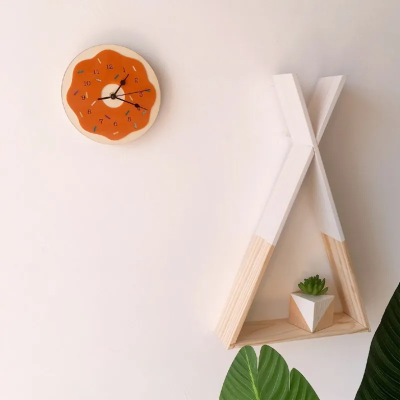 Настенные часы в скандинавском стиле форме пончика Мультяшные бесшумные