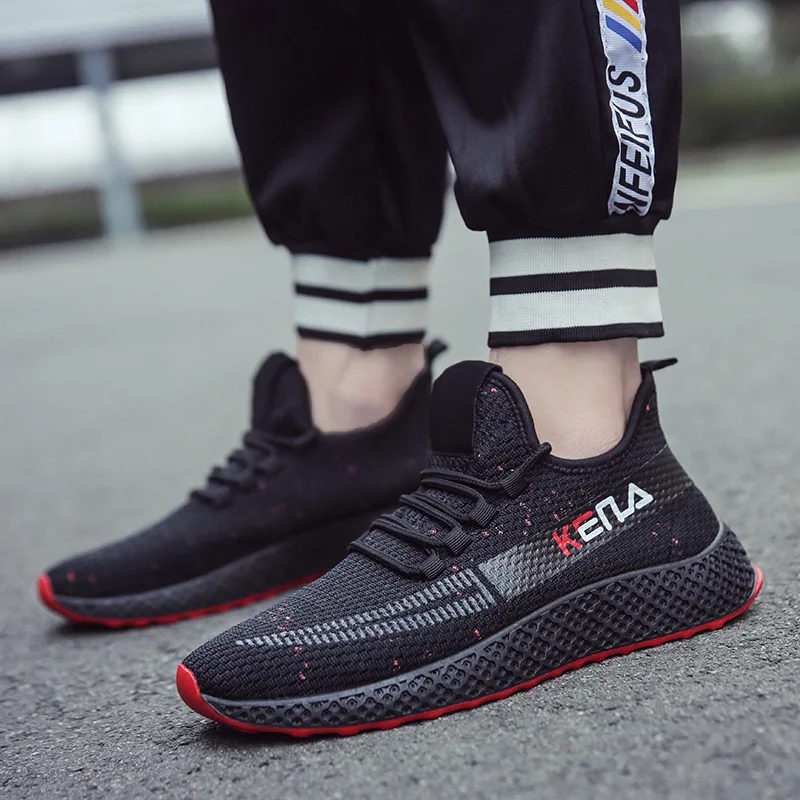 

Free Delivery of Korean Men's Shoes, Sports Shoes, Flying Weaving Air-permeable Shoes, Running Shoes, New Kind of Exercise Shoes