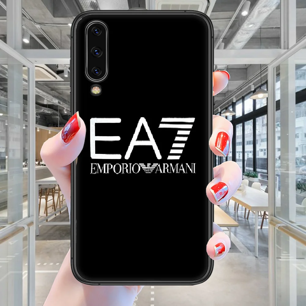 

Italy Luxury Fashion Brand Phone Case For Samsung Galaxy A 3 5 7 8 10 20 20E 21S 30 30S 40 50 51 70 71 black Waterproof Painting