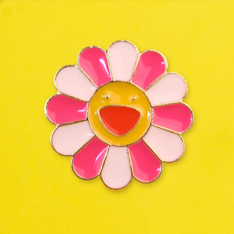 Брошь в виде смайлика с цветком значки счастливого цветка для рюкзака