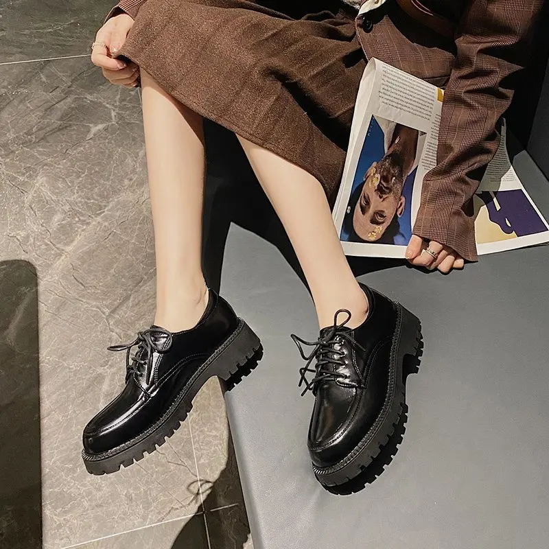 

British Style Leather Shoes Women's Autumn 2021New Fashion Retro Student Single Shoes Thick-soled All-match Women's Single Shoes