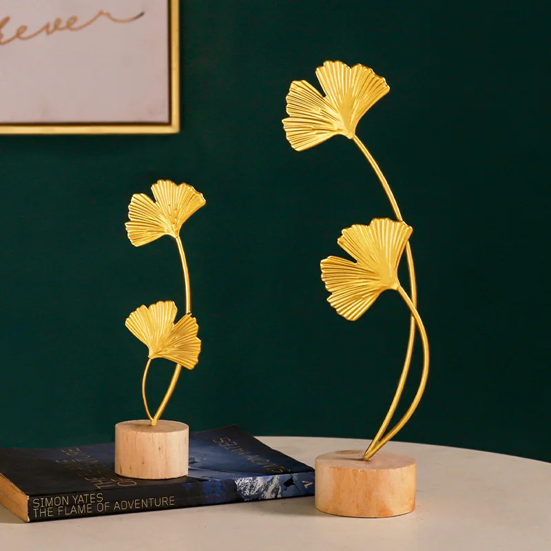 

Luxury Gold Ginkgo Leaf Model Creative Metal Ginkgo Biloba Leaves Figurines Art Flower Plant Gifts Room Office Wine Cabine Decor