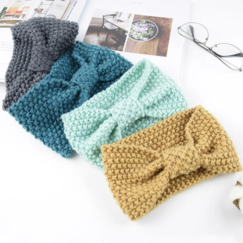 Повязка для головы с бантом вязаная из шерсти| |