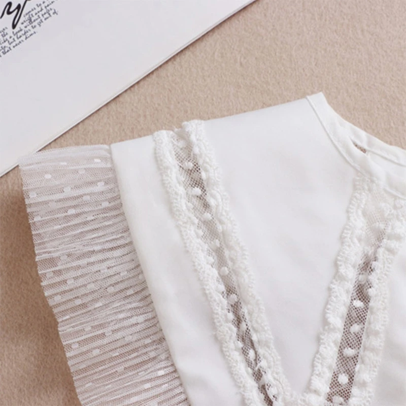 

Women Sweet Chiffon False Fake Collar Necklace Ruffles Lace Trim Detachable Lapel Shawl Mini Cape Lace-Up Dickey Capelet