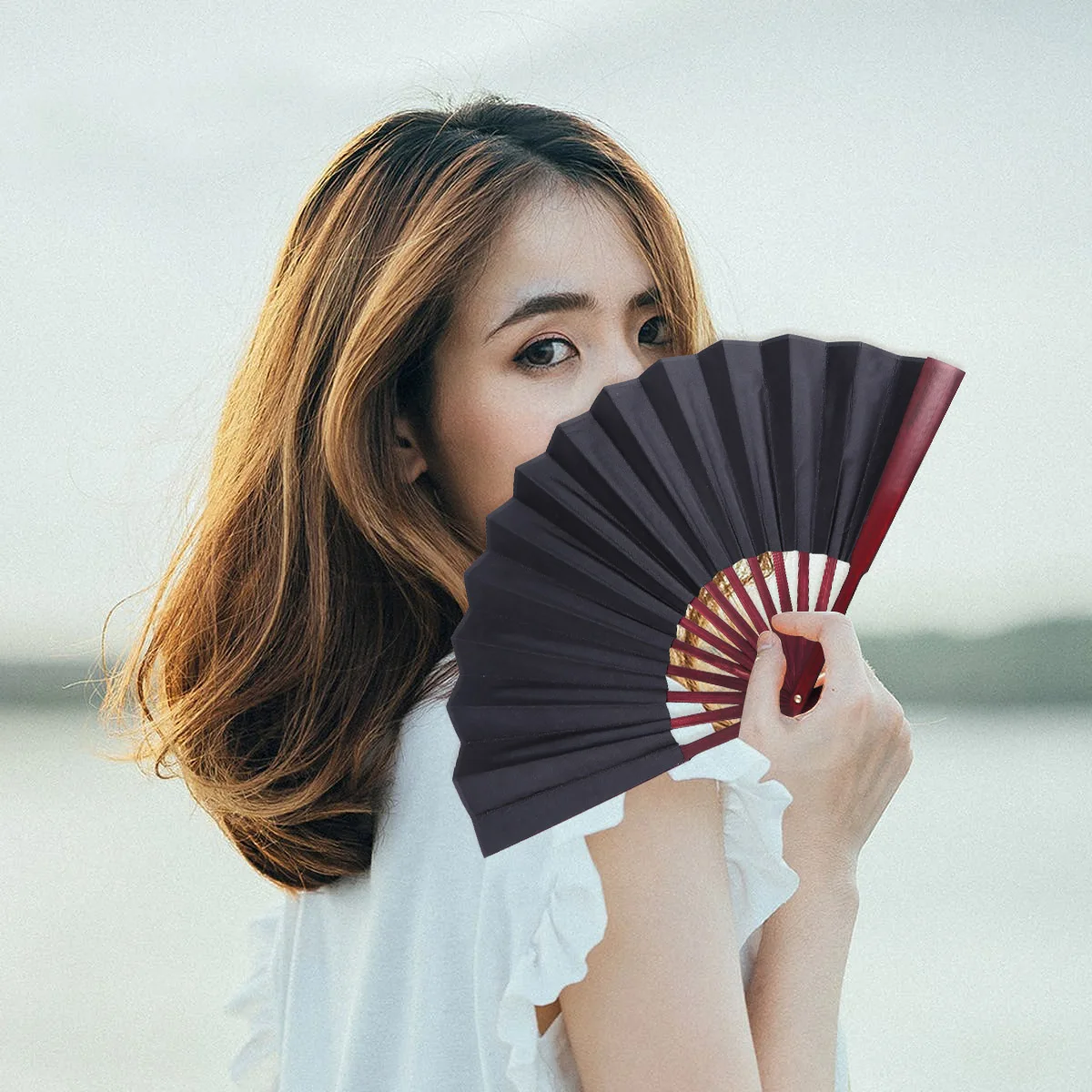 

2 Pcs 8 Inch Fabric Folding Fans Handheld Blank Fans Simulated Red Wood Frame Fans Chinese Style Fan for Decoration Gifts