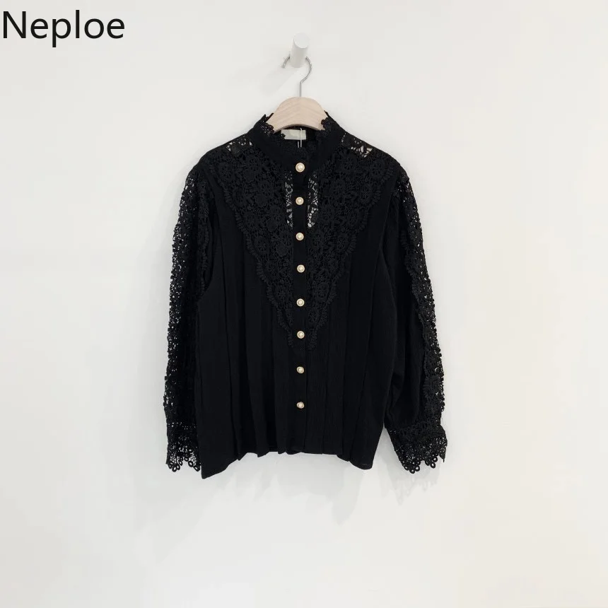 

Elegant Vintage Hollow Out Women Blouses Pearl Buttons Single-breasted Lace Female Tops Long-sleeved Ladies Shirts 49857