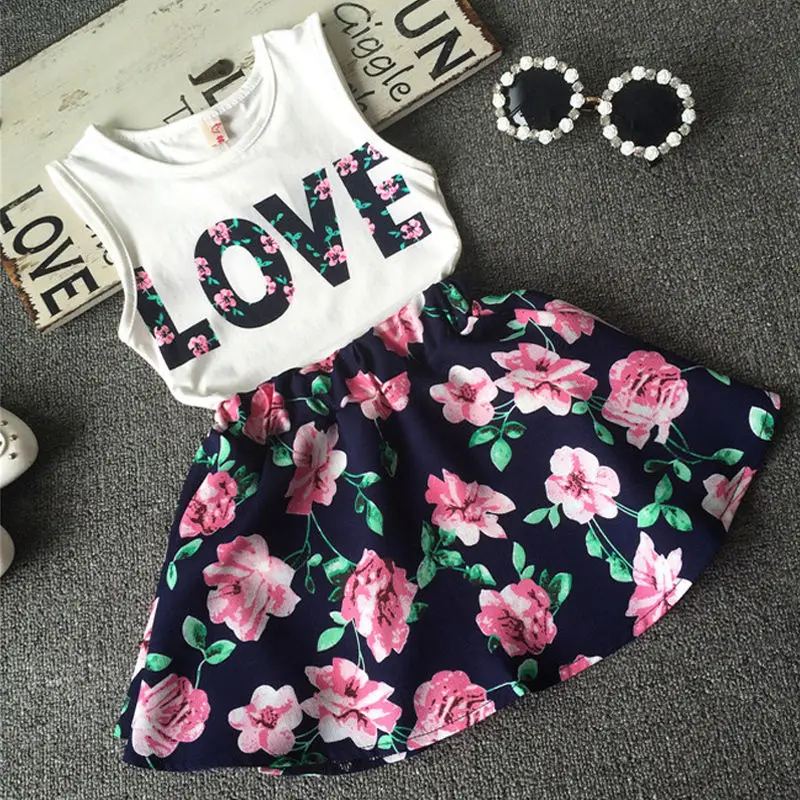 

2-7T Clothes Set Summer Baby Girls Clothing Set Children Love Printed T-shirt+Floral Skirt 2pcs Suit Kids