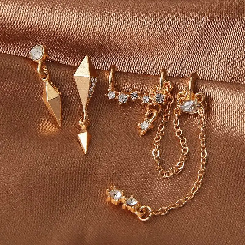 

Fashion Crystal Tassel Drop Earring Set Woman Gold Charm Minimal Irregular Gothic Tapered Tassel Dangle Earring Female Jewelry