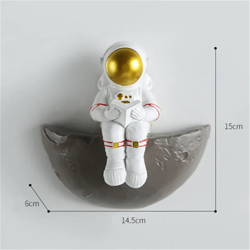 

BAO GUANG TA Nordic Astronaut Bedroom Background Wall Decoration Creative Wall Statue Office Wall Home Decor Pendant A2182