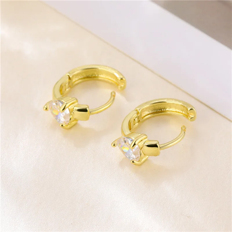 

Fashion Cubic Zircon Crystal Hoop Earrings Heart Love Gold Earrings For Women Jewelry 2021