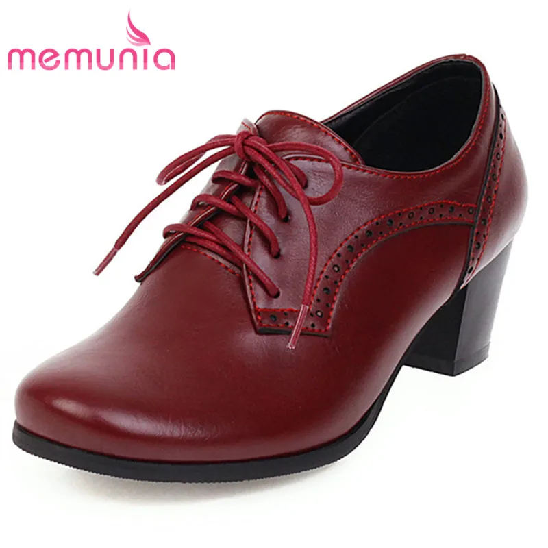 Женские туфли-лодочки на шнуровке с круглым носком | Обувь