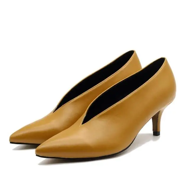 Женские туфли с острым носком на тонком каблуке тонкие глубоким V-образным