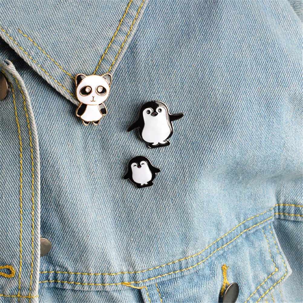  Cartoon Animal Brooch Cute Panda Penguin Mother Baby Enamel Pin Denim Jacket Coat Child Backpack Badge Fashion 