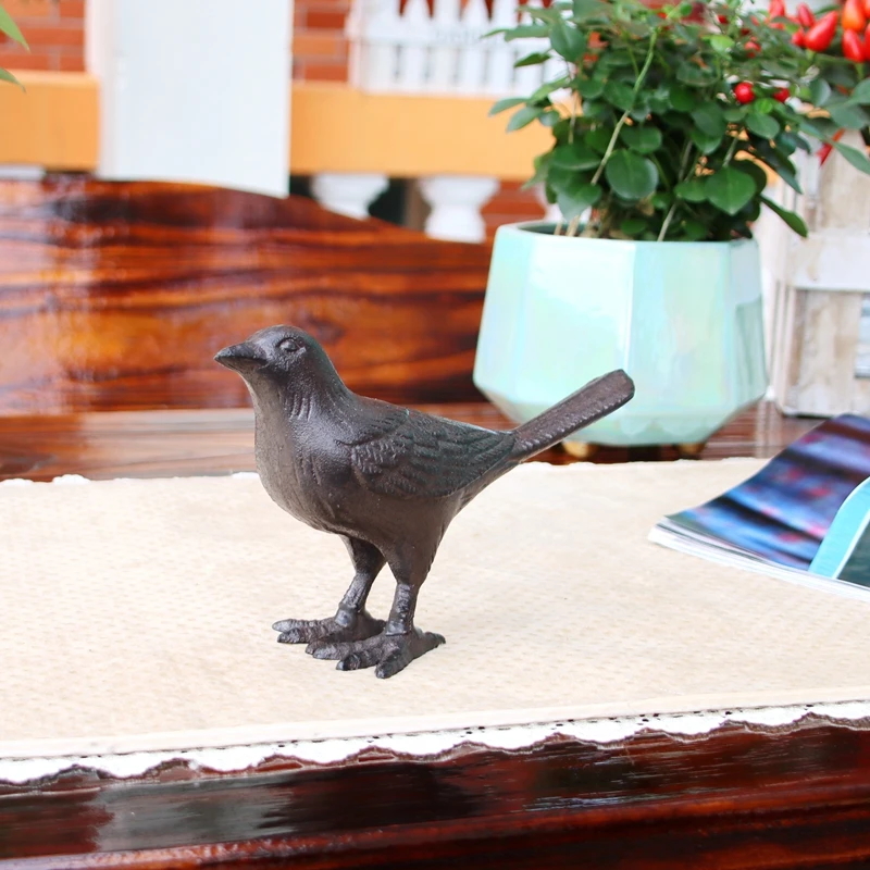 

Retro cast iron bird ornament home balcony decoration pastoral garden iron bird craft furnishings