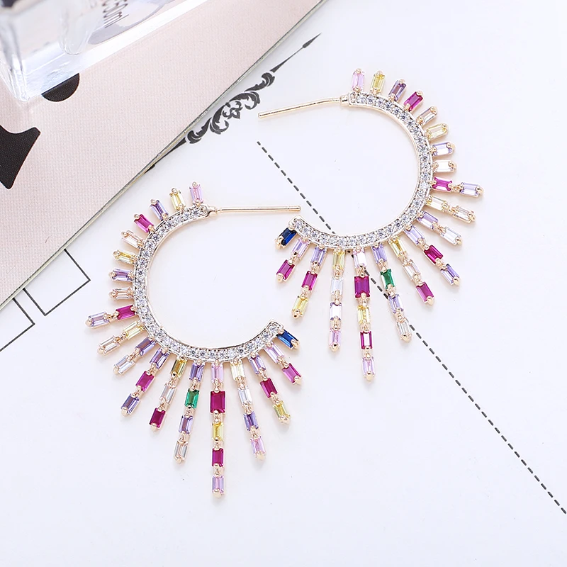 Серьги кольца XIUMEIYIZU в стиле панк с геометрическим цирконием выложены виде буквы C