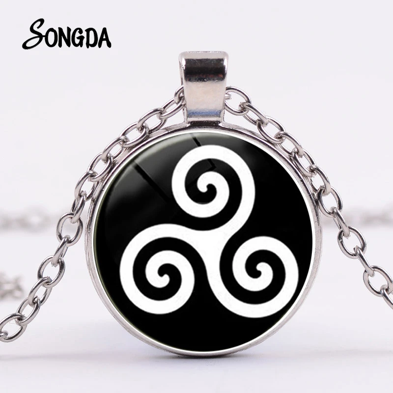 Модное ожерелье с волком для подростков Тройная Серебряная спираль Triskelion символ