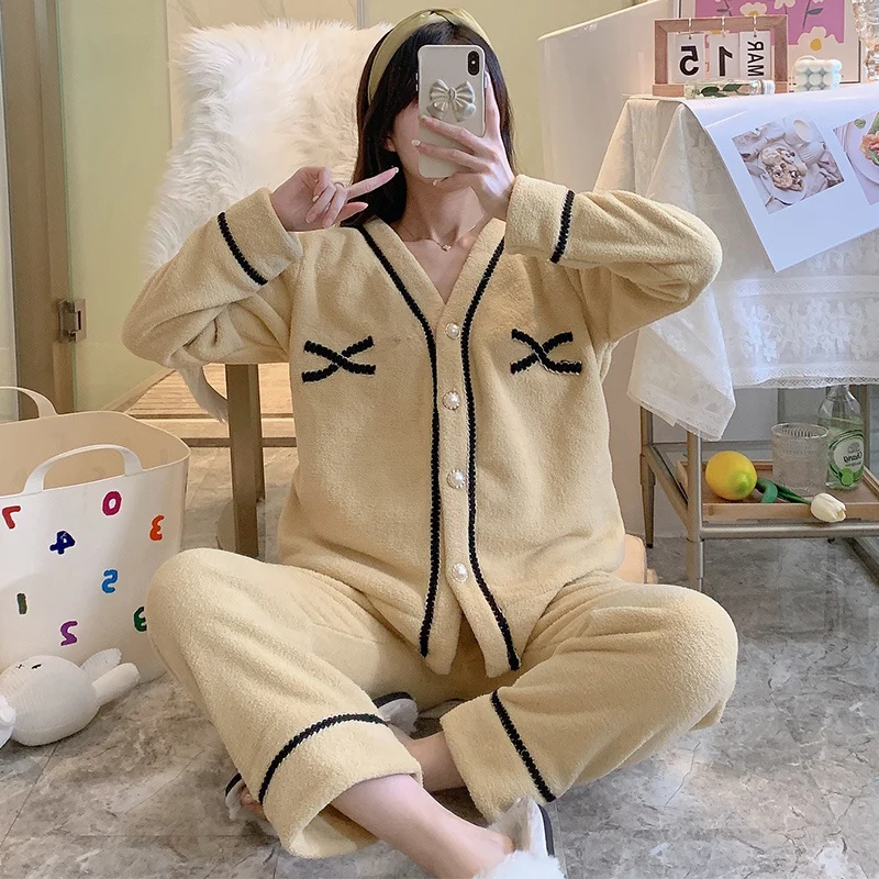 Пижама женская осенне-зимняя Милая Камея бархатная Новинка 2021 года в стиле