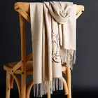 Шарф женский из пашмины, с цветочной вышивкой и кисточками, зима 2021, шарф из искусственного кашемира