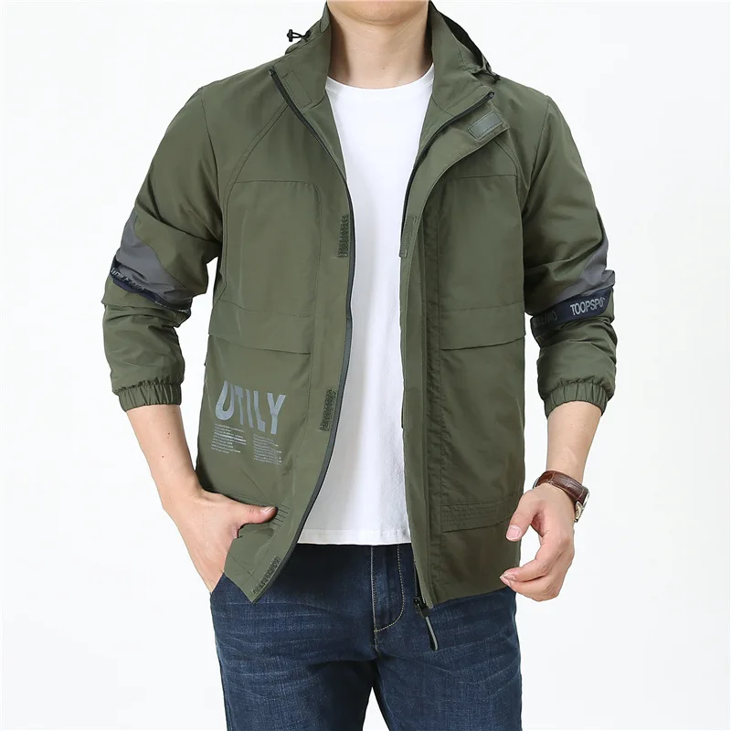 Осенняя куртка для молодых мужчин отдыха на открытом воздухе с несколькими