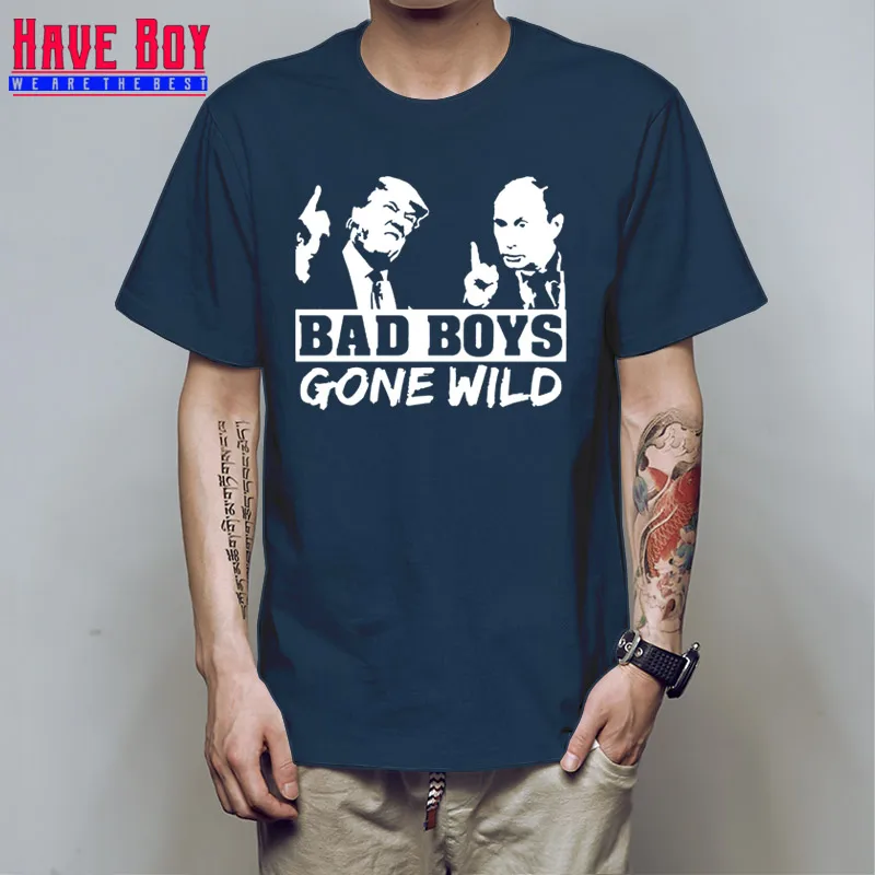 Есть мужская футболка для мальчиков с персонажами из мультфильма Трамп и Путиным