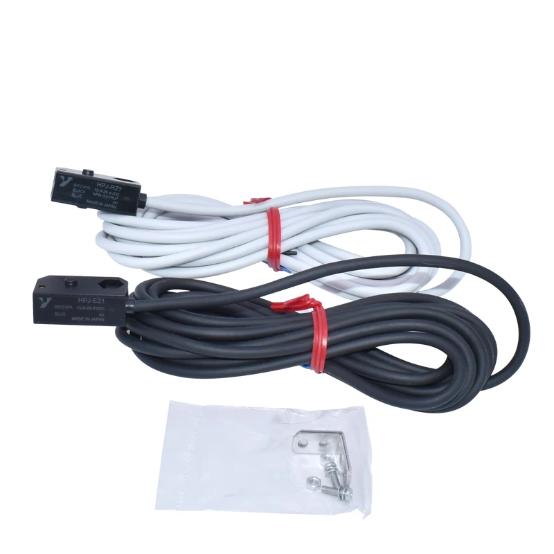 Индуктивный переключатель Φ (e21 + r21) противоположного фотоэлектрического