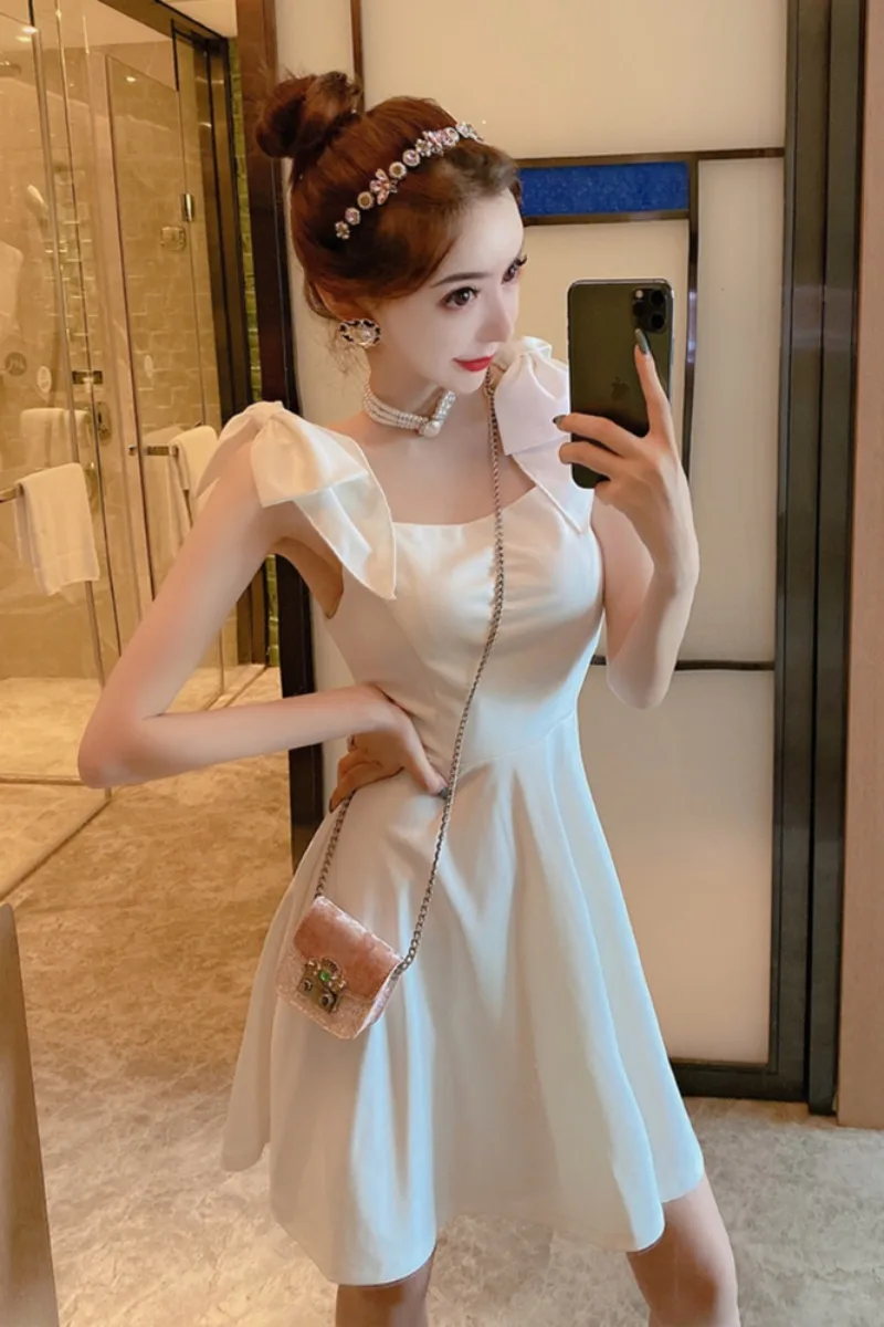 

2021 new French dress dress temperament fashion waist slim banquet daily bow dress women's clothing