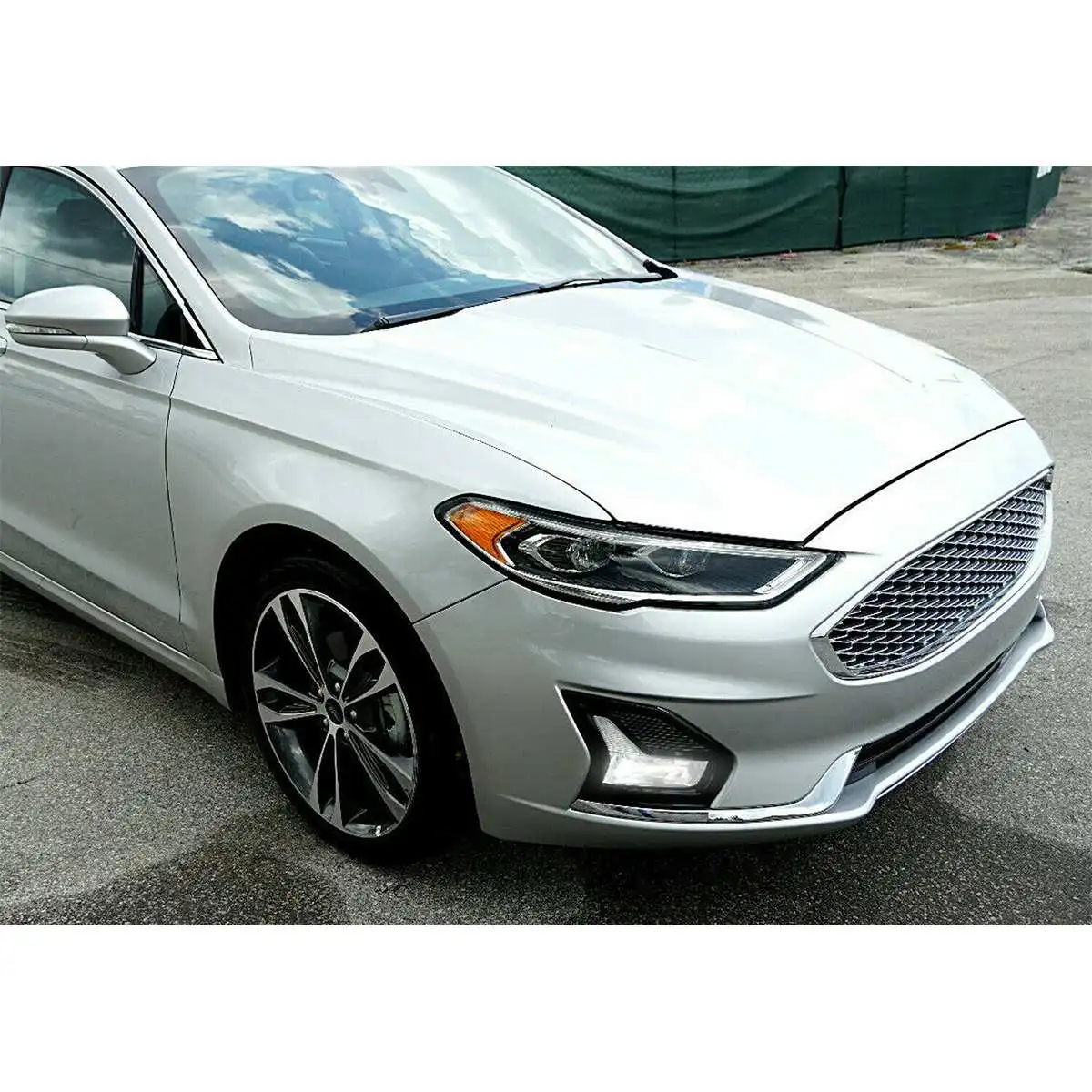 

2Pcs LED Fog Light Cover Frame Harness For Ford For Fusion 2019 Front Bumper Driving Lamp Car Light Assembly