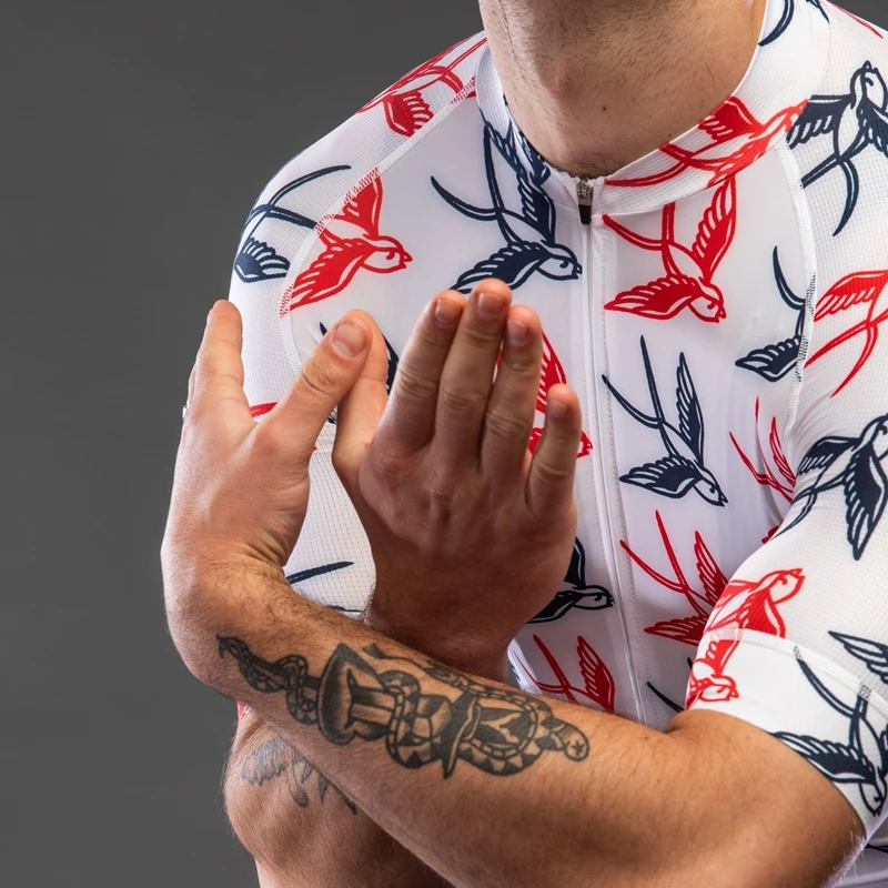

2021 Summer Men Breathable Little Swallow Short Sleeved Hem Plus Webbing Cycling Jersey Lightweight Quick Dry MTB Bike Shirt