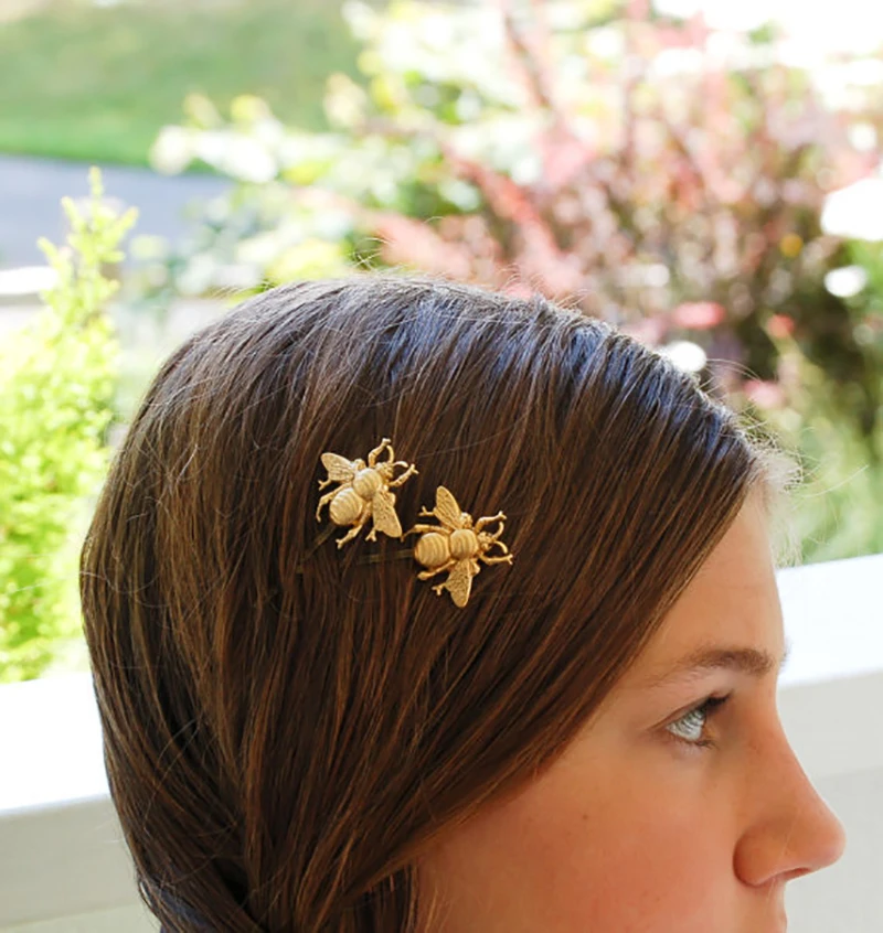 

Новинка, Винтажная заколка для волос в виде пчелы, золотого и серебряного цвета, заколка для волос в виде животного, боковой зажим, женский г...