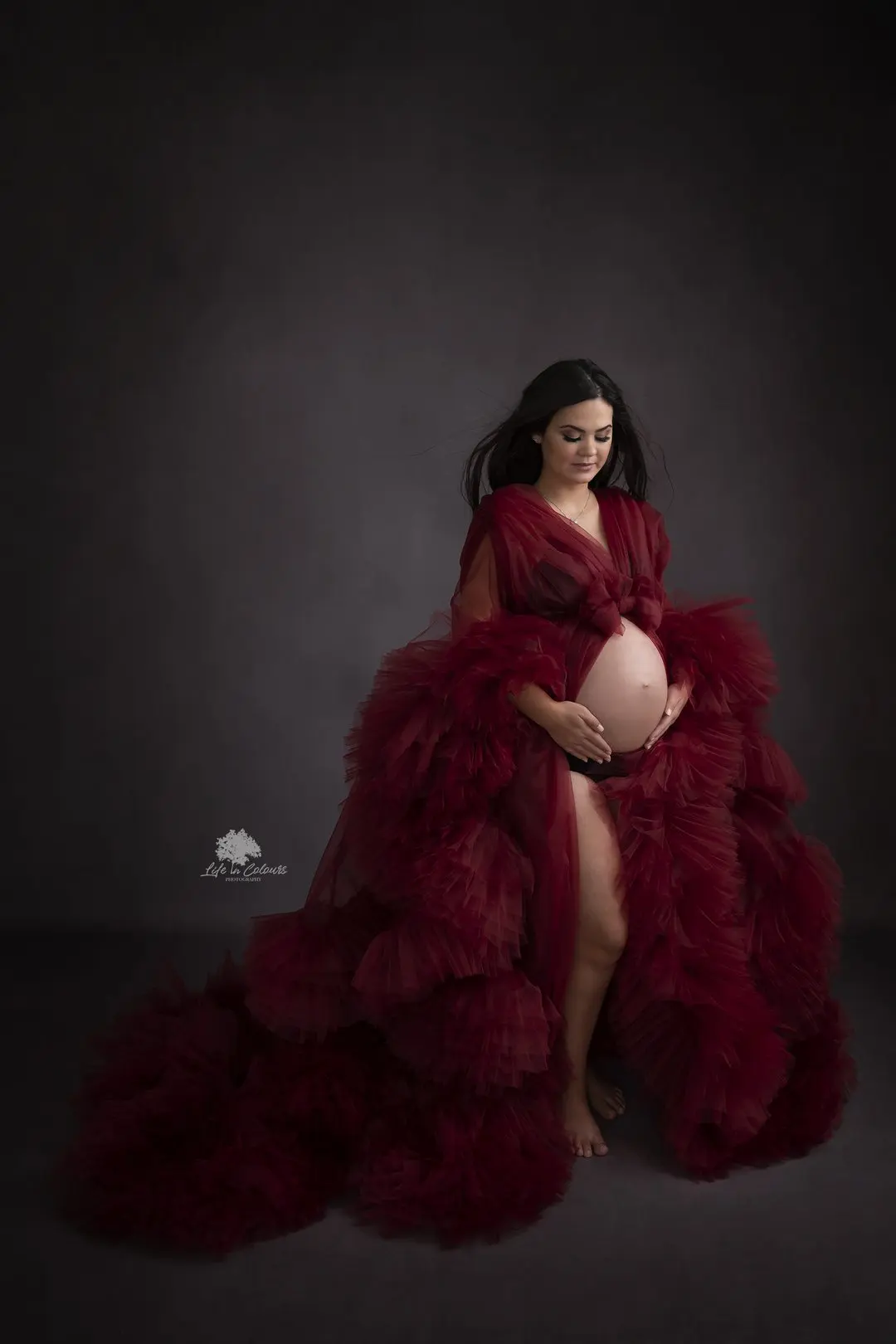 

Custom Made Burgundy Maternity Dresses Tiered Skirts Maternity Gown for Photoshoot Boudoir Ruffles Robe Bathrobe Nightwear