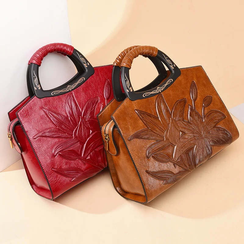 

Bags of Women 2021 New Chinese Style Female Bag Retro Handbag Fashion Retro Embossed Temperament Big Bag Middle-aged Female Bag