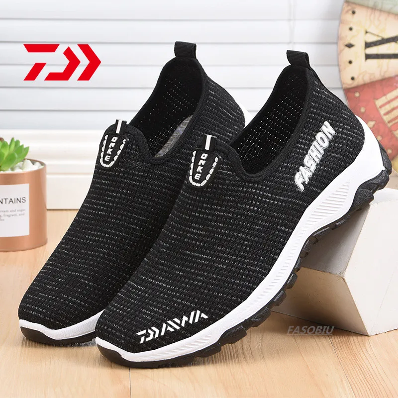 

DAIWA Fishing Shoes Men's 2021 New Summer Fashion Lightweight Breathable Sneakers Outdoor Non-slip Fishing Shoes Hiking Shoes